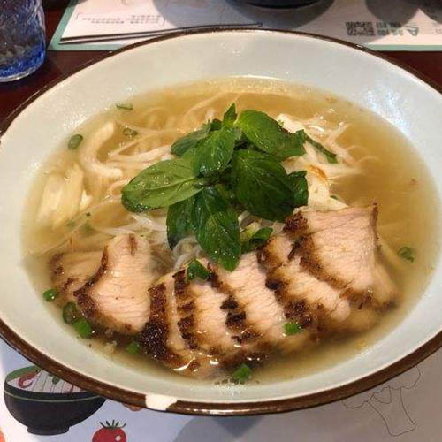 炭燒豬頸肉湯粉.jpeg
